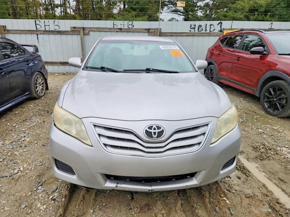 69933316 :رقم المزاد ، 4T4BF3EK7BR182893 vin ، 2011 Toyota Camry مزاد بيع