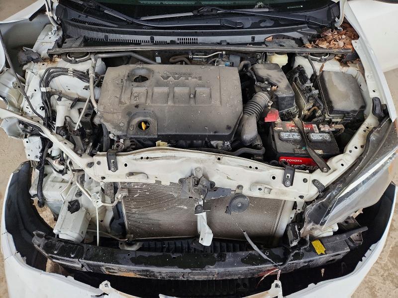 67420226 :رقم المزاد ، 5YFBURHE9JP855921 vin ، 2018 Toyota Corolla مزاد بيع
