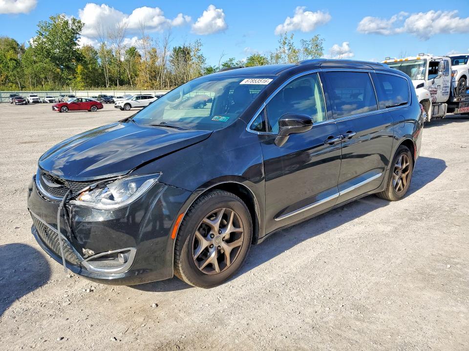 Продажа на аукционе авто 2018 Chrysler Pacifica, vin: 2C4RC1EG7JR227560, номер лота: 67853516