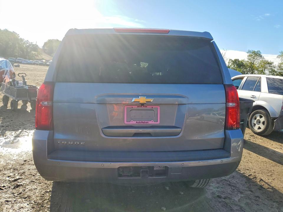 59099316 :رقم المزاد ، 1GNSKBKC4KR192471 vin ، 2019 Chevrolet Tahoe مزاد بيع