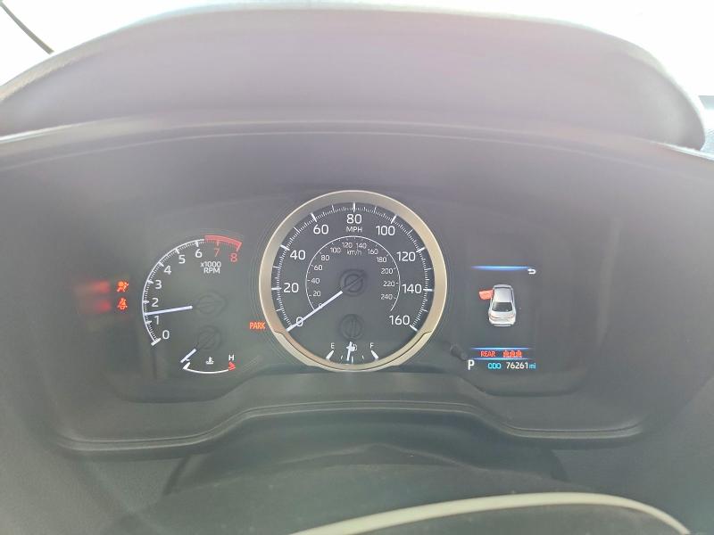 Продаж на аукціоні авто 2021 Toyota Corolla, vin: JTDEPMAE4MJ126123, номер лоту: 69253246