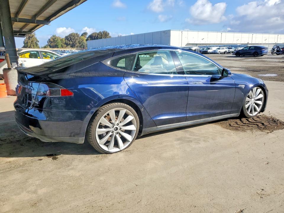 Продаж на аукціоні авто 2013 Tesla Model S, vin: 5YJSA1CP7DFP07205, номер лоту: 67851306