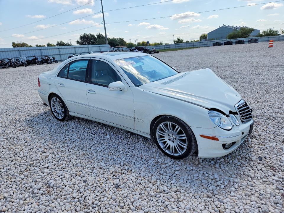 2008 Mercedes-benz E მანქანა იყიდება აუქციონზე, vin: WDBUF56X48B283163, აუქციონის ნომერი: 70651126