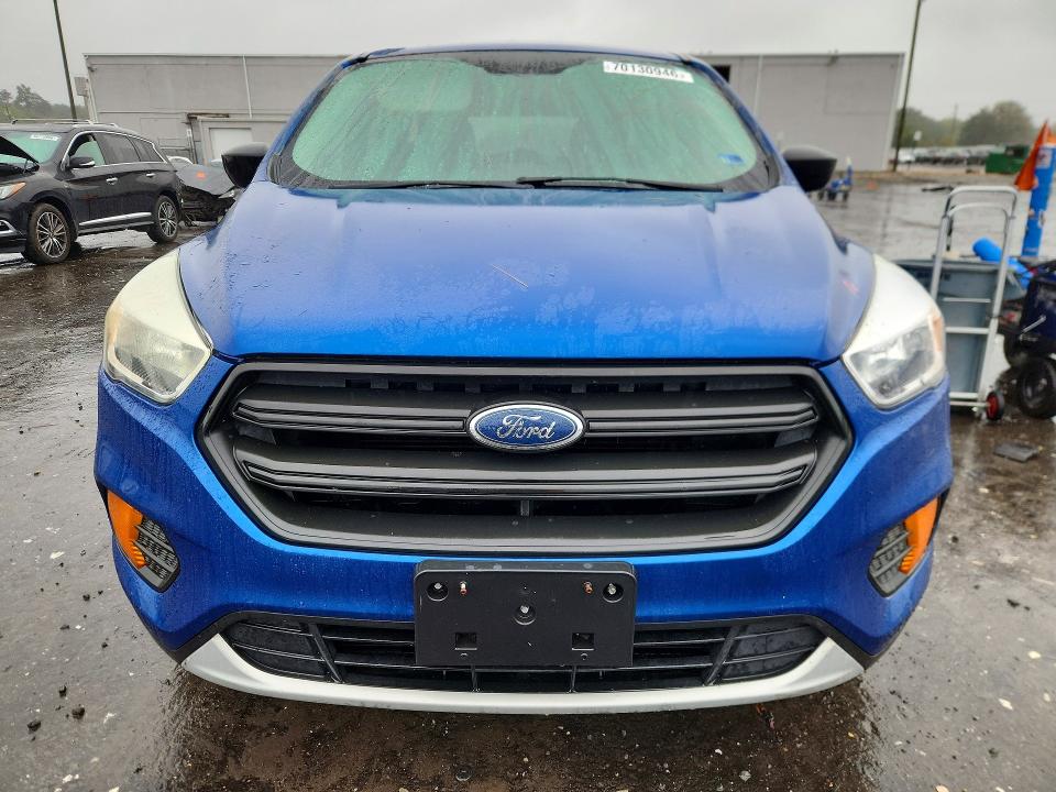 Продажа на аукционе авто 2017 Ford Escape, vin: 1FMCU0F75HUB22763, номер лота: 70130946