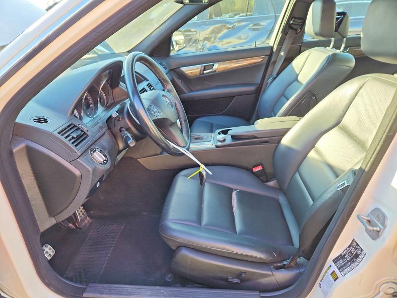 68341346 :رقم المزاد ، WDDGF81X29F353086 vin ، 2009 Mercedes-benz C مزاد بيع
