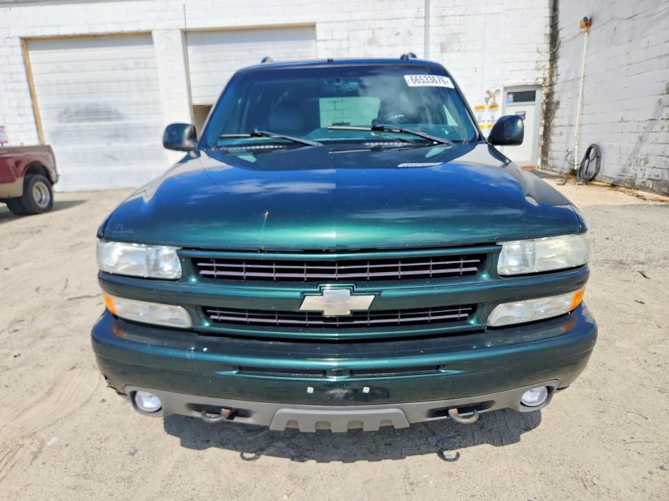 66533676 :رقم المزاد ، 3GNFK16Z02G353800 vin ، 2002 Chevrolet Suburban مزاد بيع