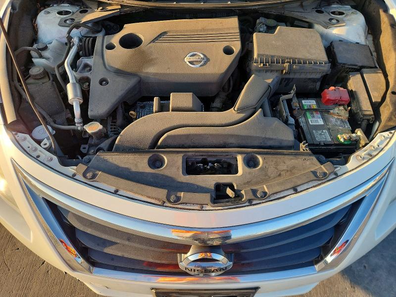 Продажа на аукционе авто 2015 Nissan Altima, vin: 1N4AL3AP7FC239924, номер лота: 69331346