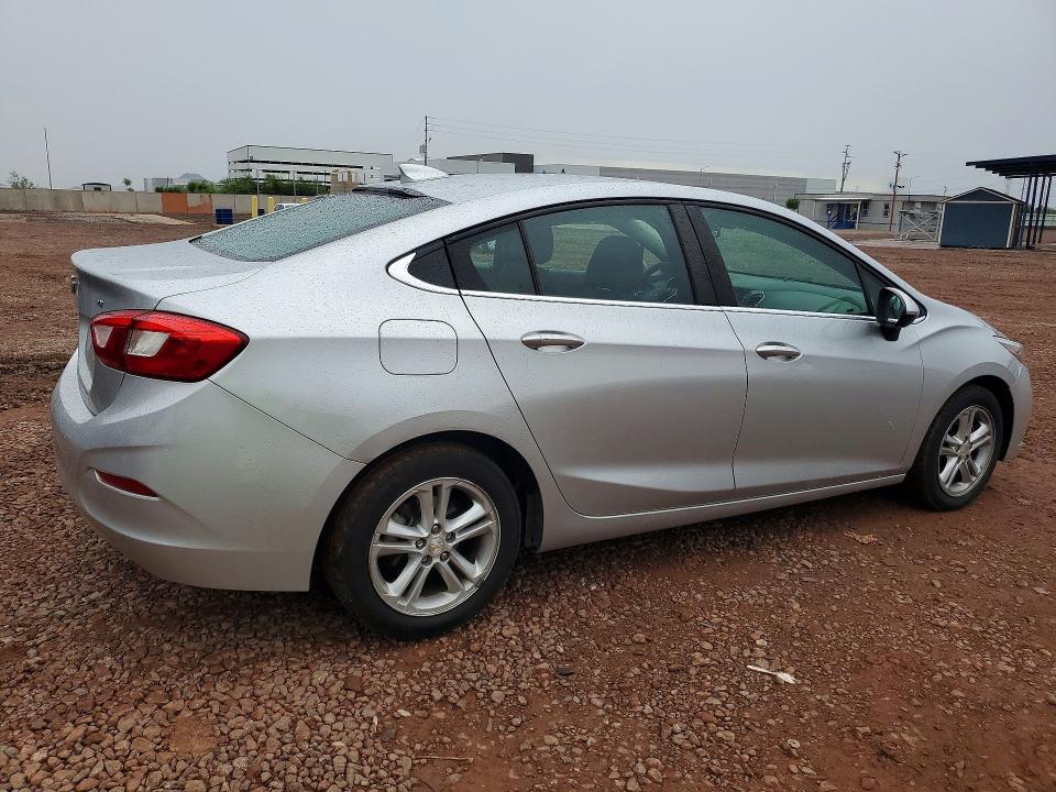 71012086 :رقم المزاد ، 1G1BE5SM9J7167563 vin ، 2018 Chevrolet Cruze مزاد بيع