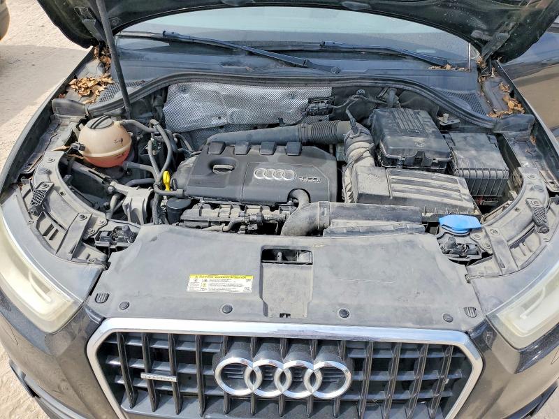 2015 Audi Q3 მანქანა იყიდება აუქციონზე, vin: WA1EFCFS1FR011618, აუქციონის ნომერი: 70820276