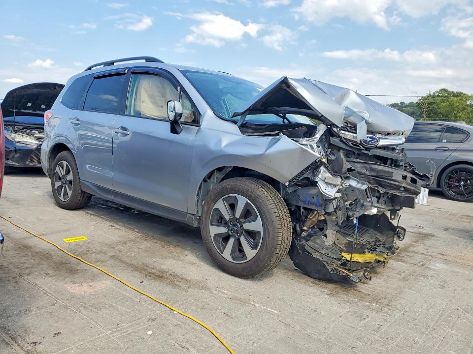 2017 Subaru Forester მანქანა იყიდება აუქციონზე, vin: JF2SJAEC0HH808524, აუქციონის ნომერი: 68098546