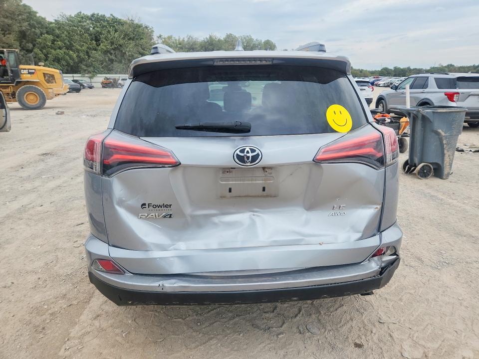 Продажа на аукционе авто 2018 Toyota Rav4, vin: 2T3BFREV0JW707998, номер лота: 69417336