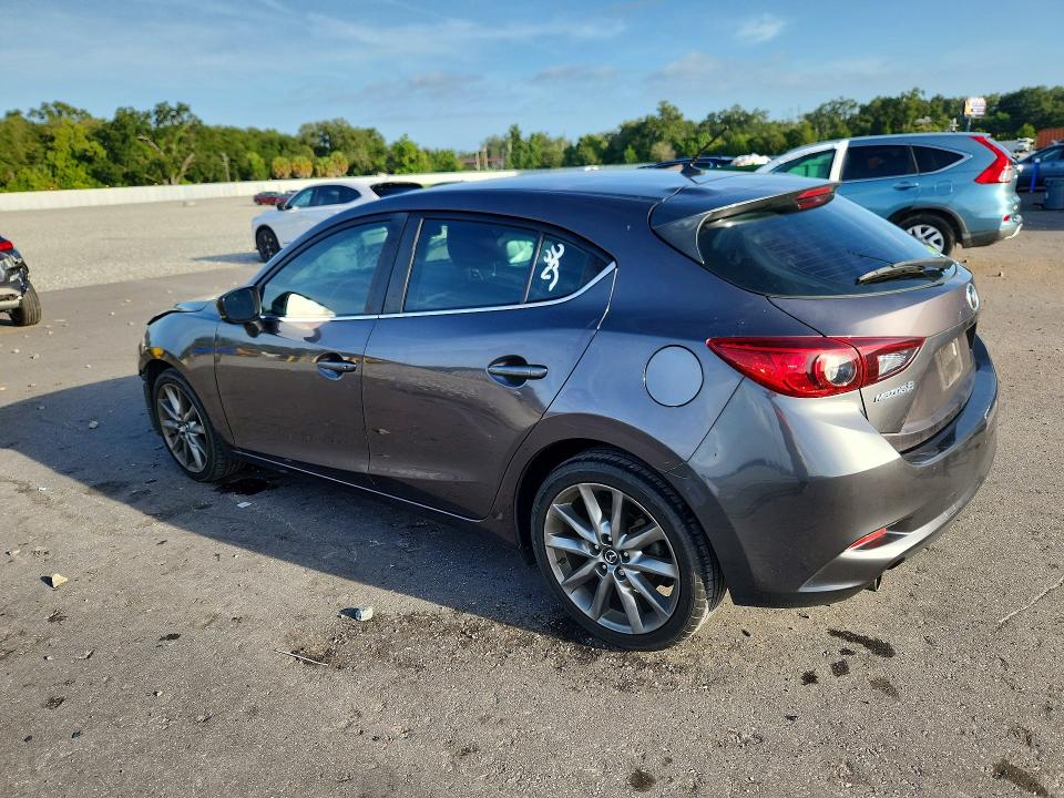 68982476 :رقم المزاد ، 3MZBN1L30JM250114 vin ، 2018 Mazda 3 مزاد بيع