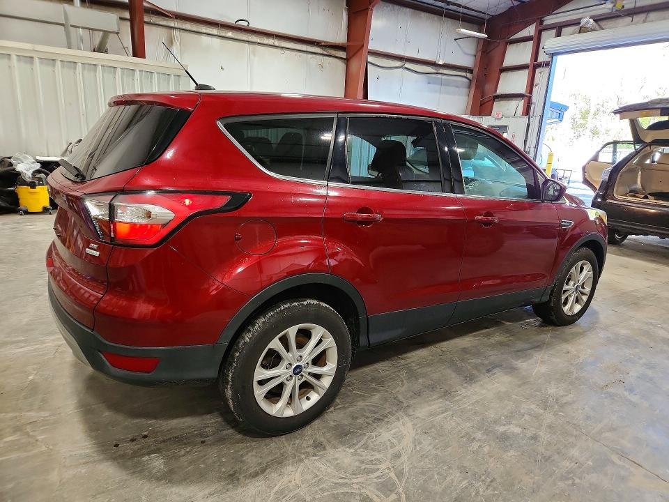 Aukcja sprzedaży 2017 Ford Escape, vin: 1FMCU0GD0HUE89882, numer aukcji: 70137716