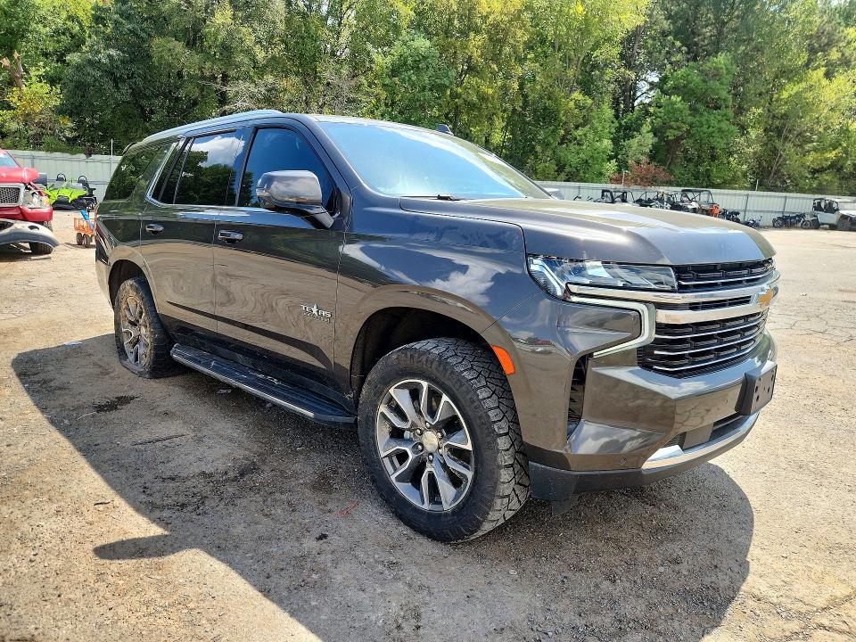 67605166 :رقم المزاد ، 1GNSCNKD2MR185061 vin ، 2021 Chevrolet Tahoe Ls مزاد بيع