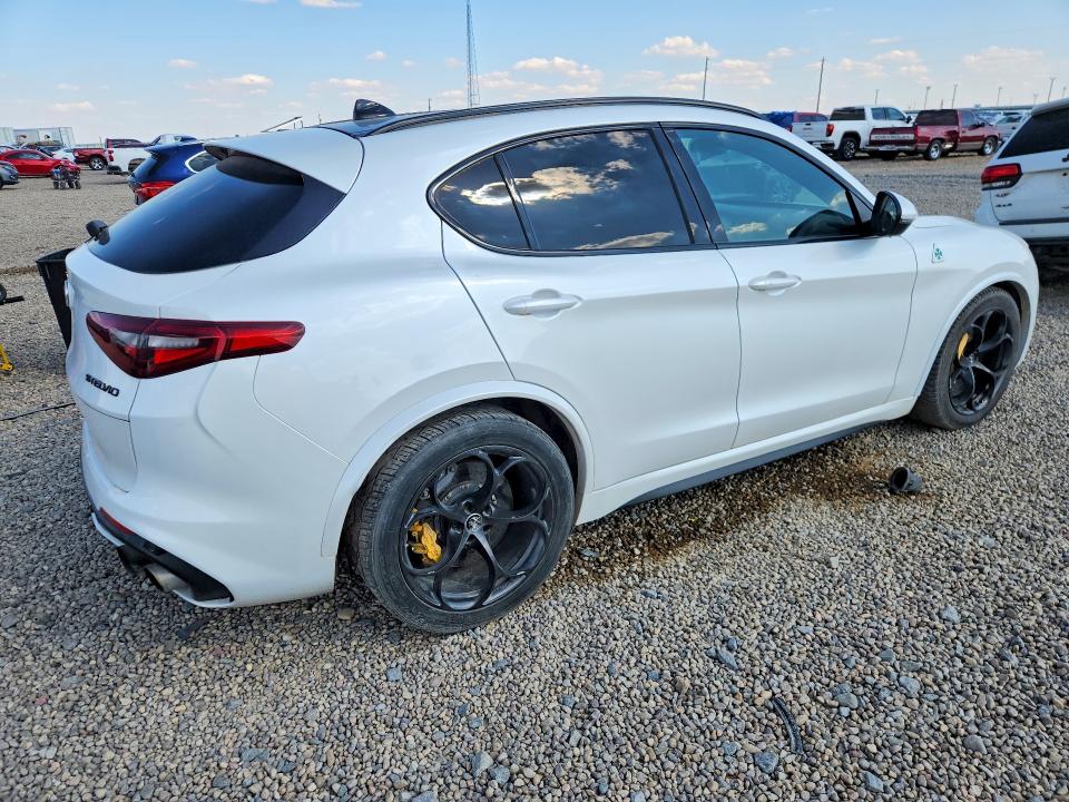69744586 :رقم المزاد ، ZASPAKEV3K7C29835 vin ، 2019 Alfa Romeo Stelvio مزاد بيع