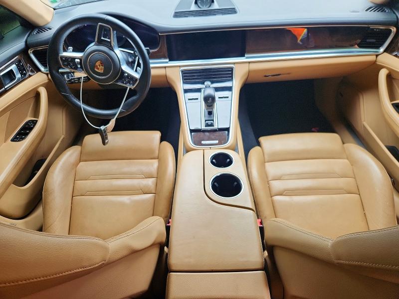 Продаж на аукціоні авто 2017 Porsche Panamera, vin: WP0AA2A79HL101640, номер лоту: 68710776