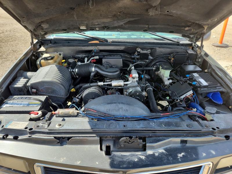 67701056 :رقم المزاد ، 1GKEC13R8XJ788323 vin ، 1999 Gmc Yukon مزاد بيع