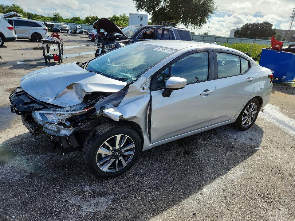 2025 Nissan Versa მანქანა იყიდება აუქციონზე, vin: 3N1CN8EV1SL821795, აუქციონის ნომერი: 67897146