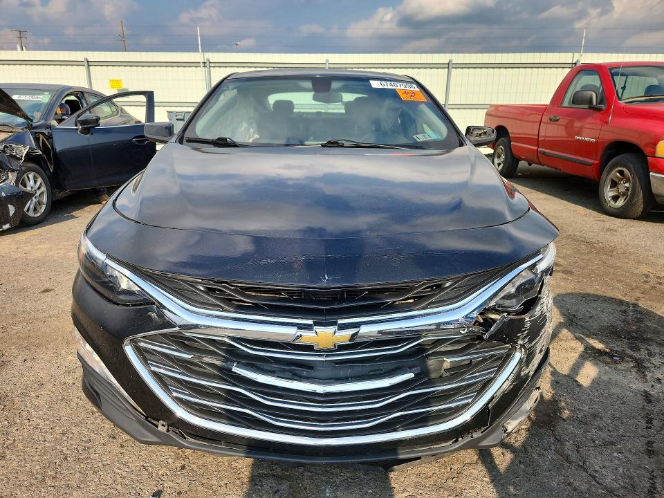 67407996 :رقم المزاد ، 1G1ZD5ST8MF011727 vin ، 2021 Chevrolet Malibu مزاد بيع