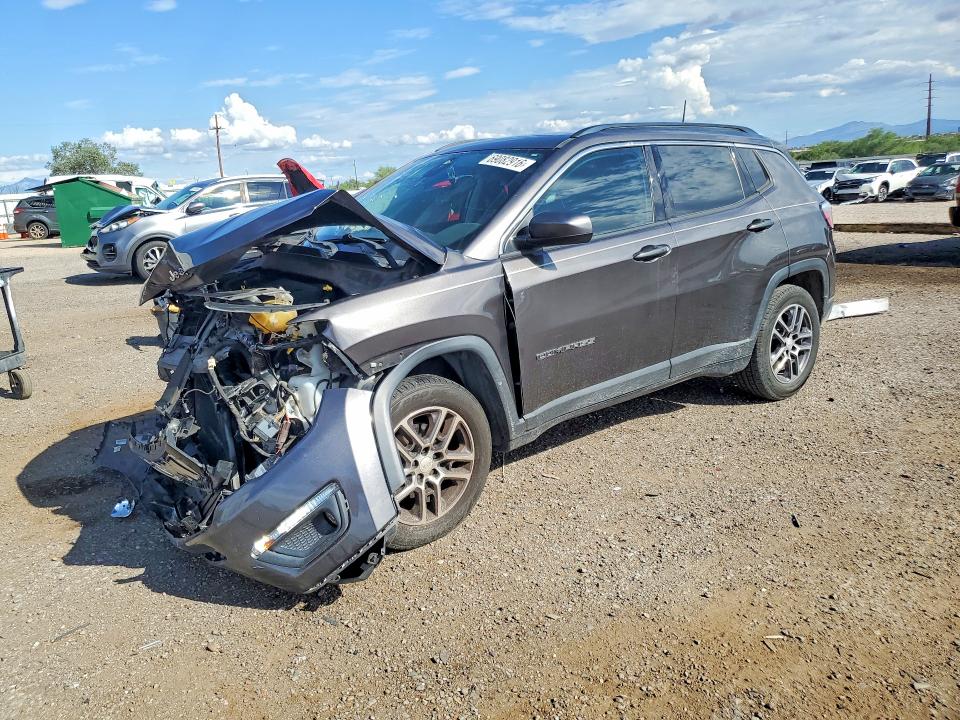 2017 Jeep Compass მანქანა იყიდება აუქციონზე, vin: 3C4NJCBB7HT632589, აუქციონის ნომერი: 69082916
