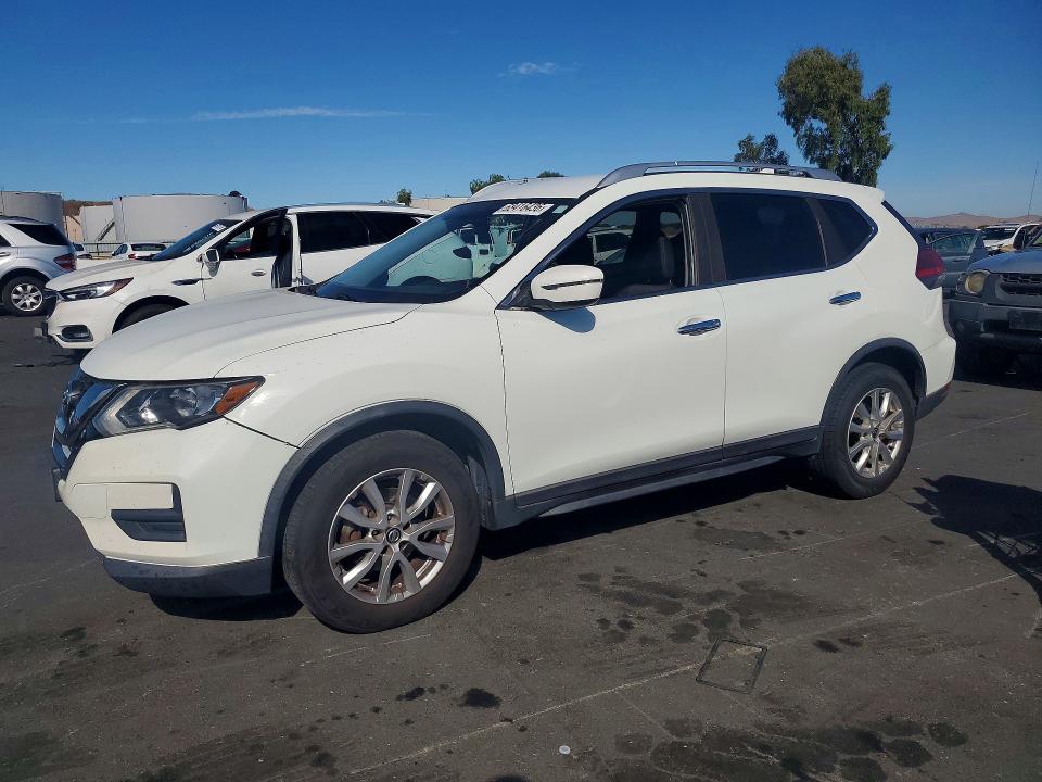 Auction sale of the 2017 Nissan Rogue, vin: KNMAT2MT5HP527031, lot number: 68416436