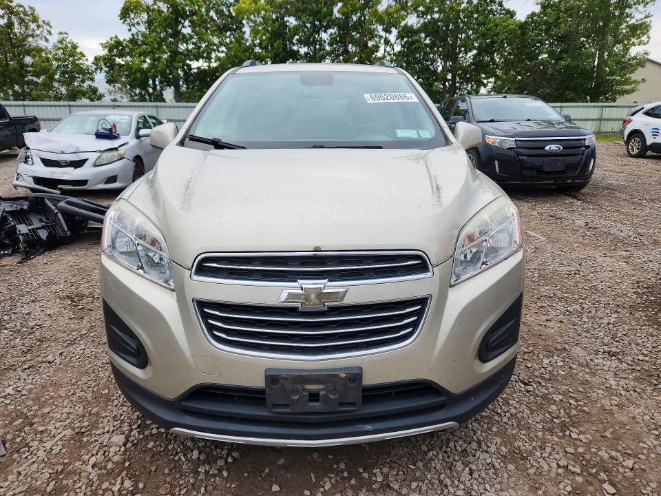 69620886 :رقم المزاد ، 3GNCJPSB5GL116252 vin ، 2016 Chevrolet Trax مزاد بيع