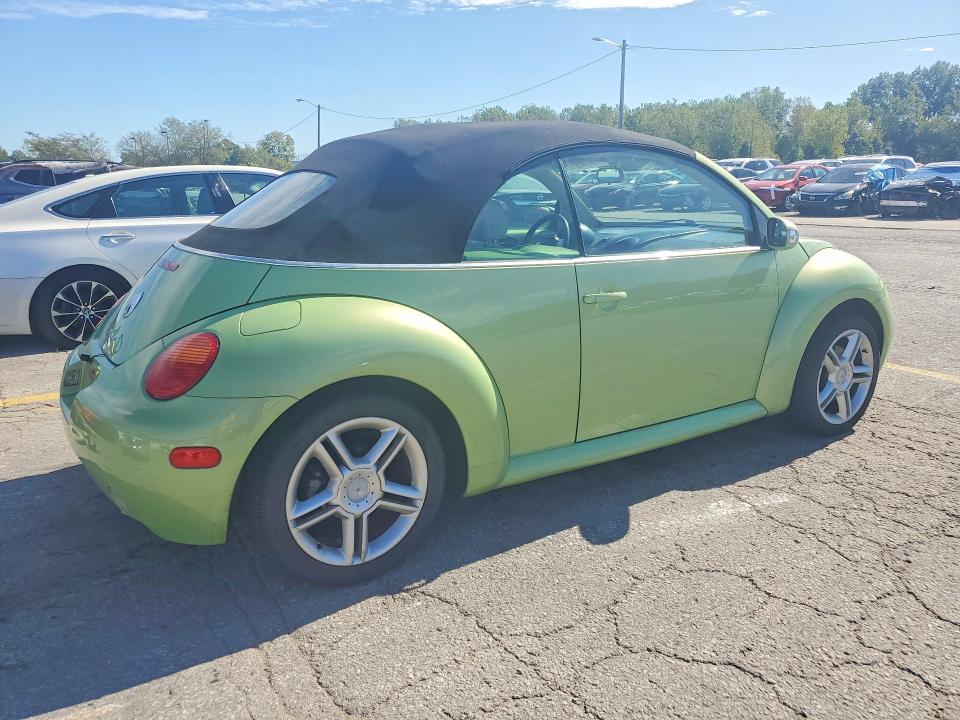 70353616 :رقم المزاد ، 3VWCD21Y64M306993 vin ، 2004 Volkswagen New Beetle مزاد بيع