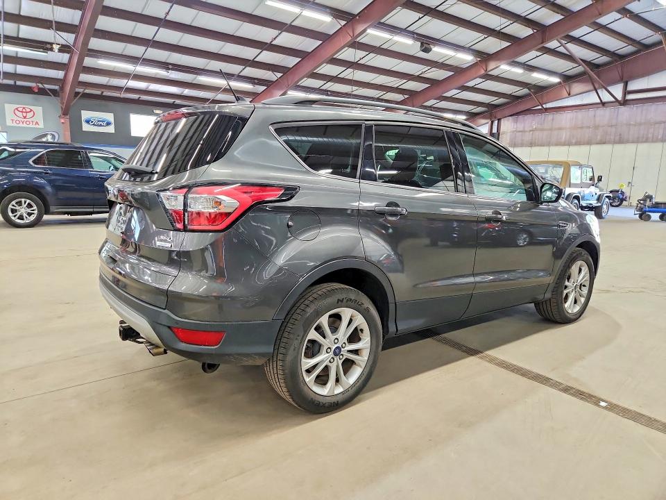 Auction sale of the 2018 Ford Escape, vin: 1FMCU0HD3JUB04738        , lot number: 68710416