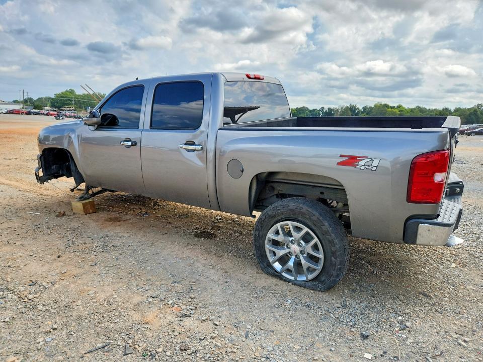 67730976 :رقم المزاد ، 3GCPKSE76DG125645 vin ، 2013 Chevrolet Silverado مزاد بيع
