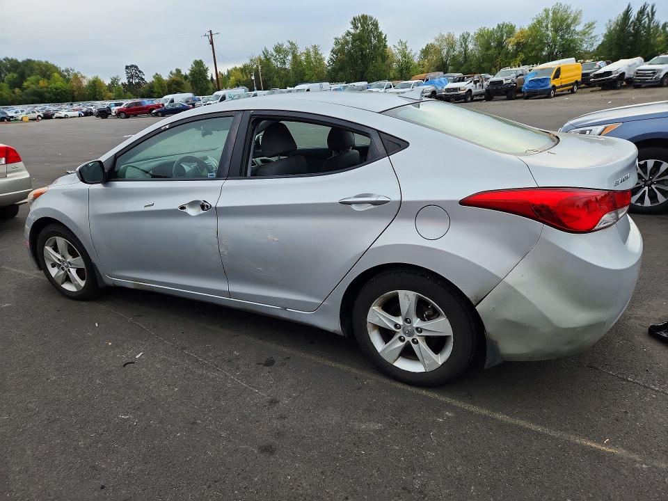 Aukcja sprzedaży 2013 Hyundai Elantra, vin: KMHDH4AE2DU965917, numer aukcji: 71076786