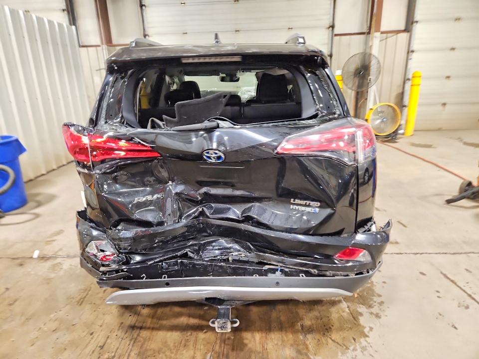 67039776 :رقم المزاد ، JTMDJREV7JD180076 vin ، 2018 Toyota Rav4 Hv مزاد بيع