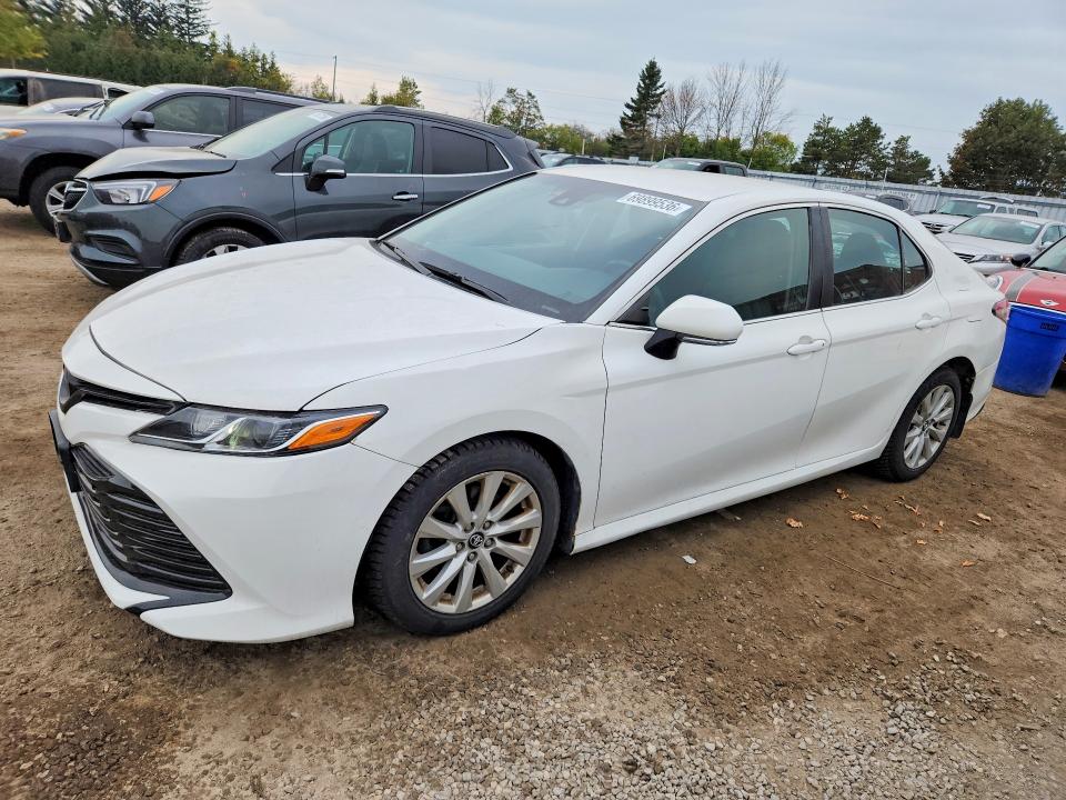 Aukcja sprzedaży 2018 Toyota Camry, vin: 4T1B11HK1JU109624, numer aukcji: 69899536
