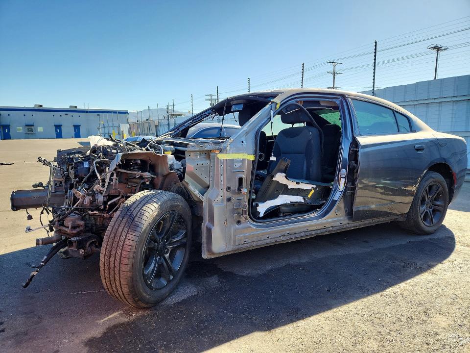 70928146 :رقم المزاد ، 2C3CDXBG7FH716407 vin ، 2015 Dodge Charger مزاد بيع