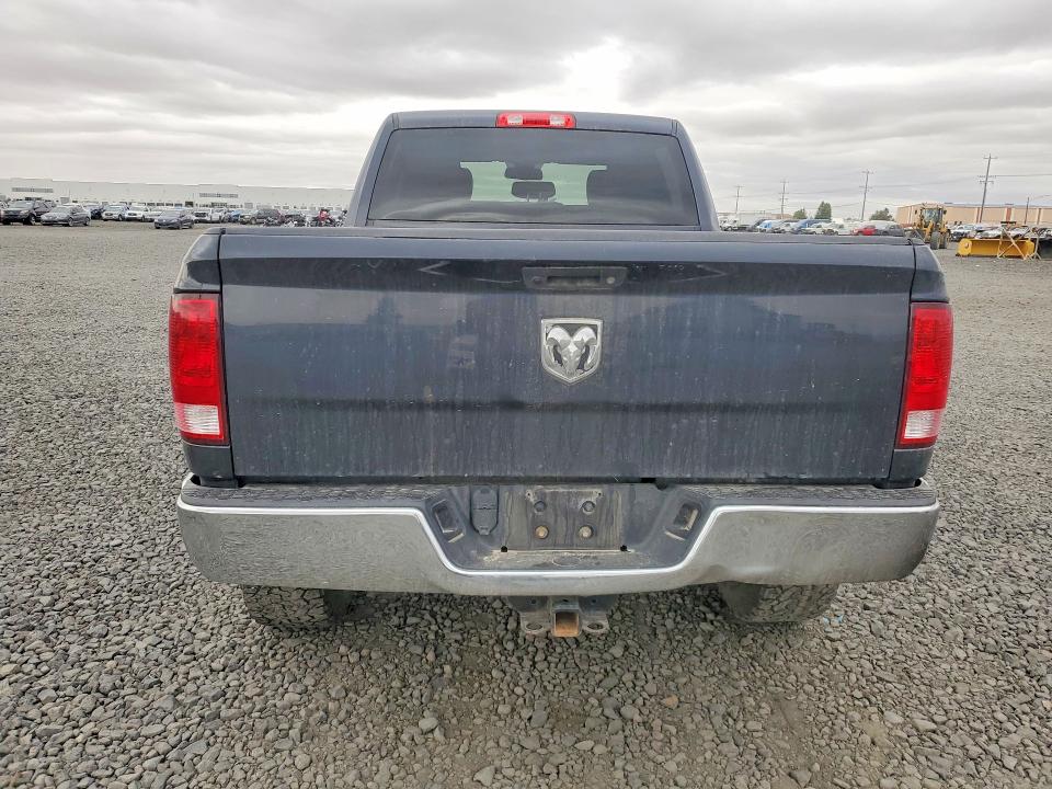 71007296 :رقم المزاد ، 1C6RR7SM7JS231674 vin ، 2018 Ram 1500 مزاد بيع