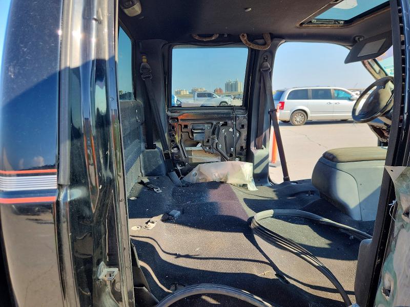 70256256 :رقم المزاد ، 1FTNW21S54EC28598 vin ، 2004 Ford F250 مزاد بيع