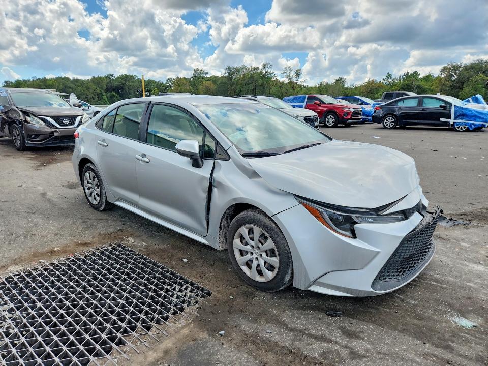 Продаж на аукціоні авто 2022 Toyota Corolla, vin: JTDEPMAE9NJ220144, номер лоту: 69874986
