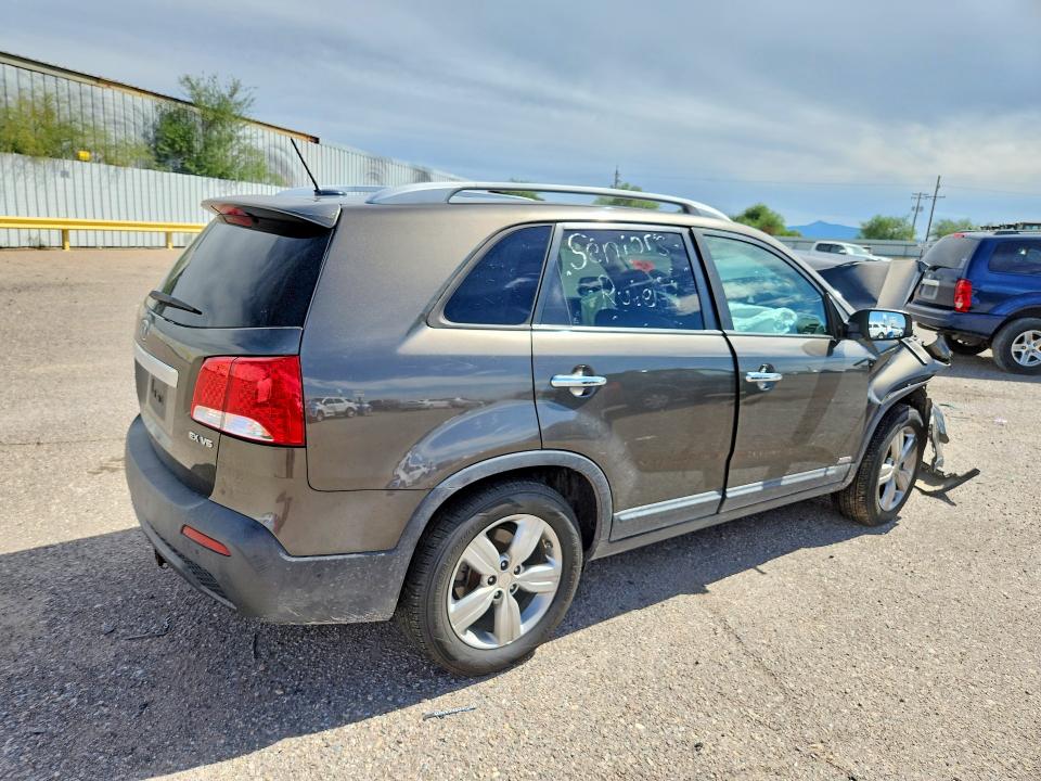 69986126 :رقم المزاد ، 5XYKUDA26DG365318 vin ، 2013 Kia Sorento مزاد بيع