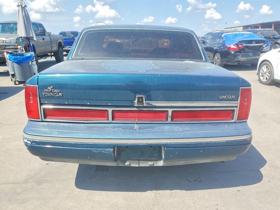 Продаж на аукціоні авто 1997 Lincoln Town Car, vin: 1LNLM82W7VY731742, номер лоту: 69773886