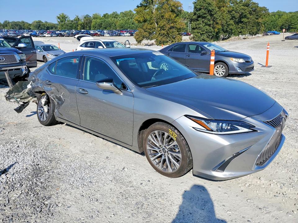 Продажа на аукционе авто 2021 Lexus Es 250, vin: 58AD11D10MU001403, номер лота: 68188866