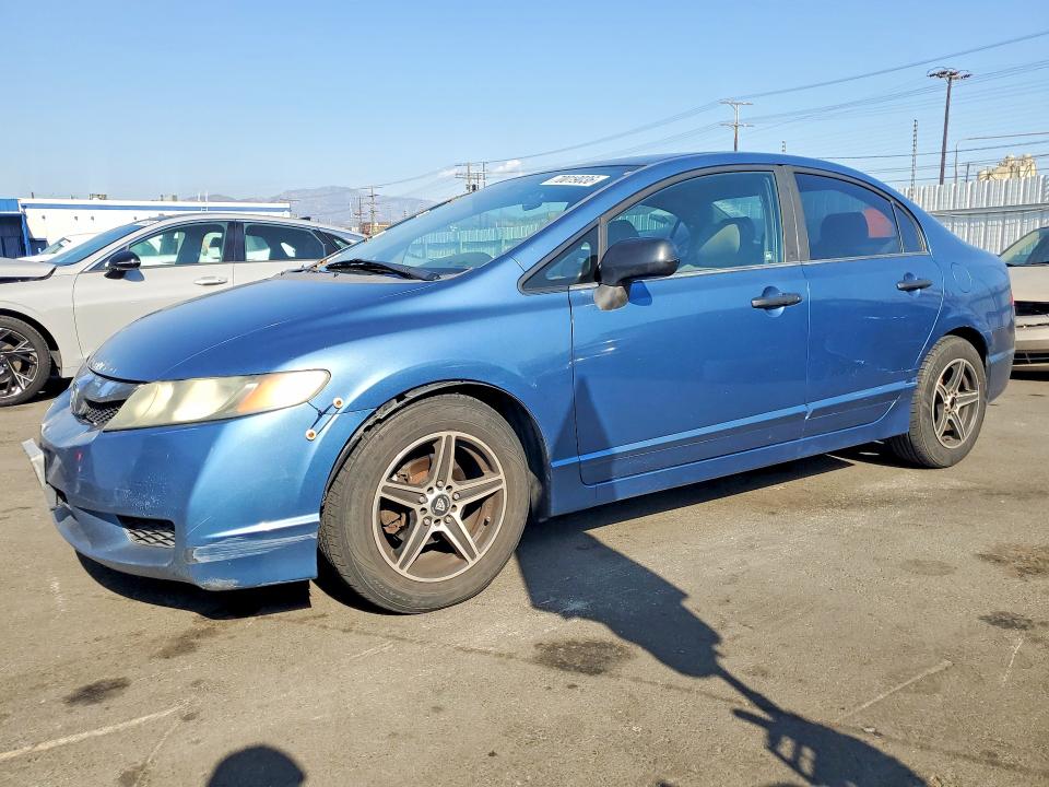 70019036 :رقم المزاد ، 19XFA1F32AE056321 vin ، 2010 Honda Civic مزاد بيع