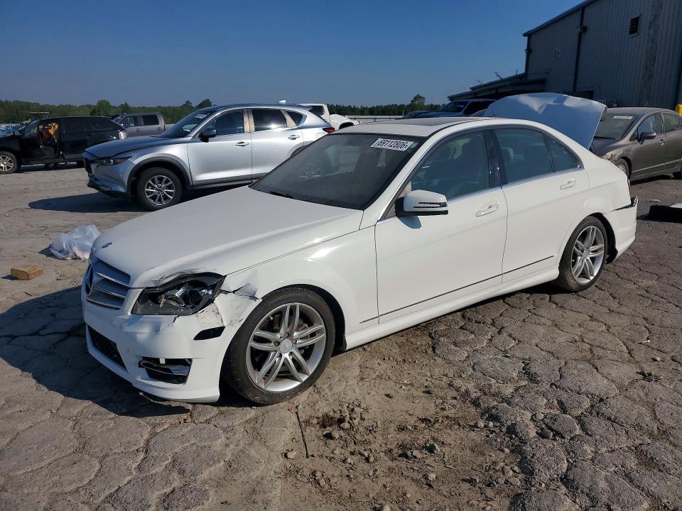 69112806 :رقم المزاد ، WDDGF4HB9DA773050 vin ، 2013 Mercedes-benz C مزاد بيع