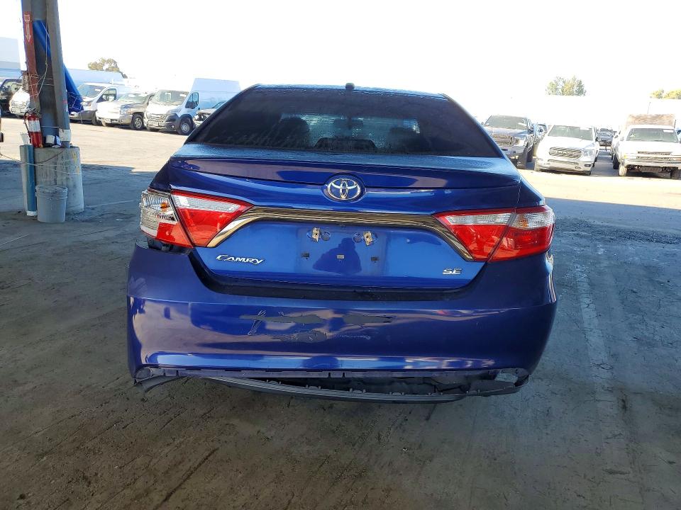 Продаж на аукціоні авто 2015 Toyota Camry, vin: 4T1BF1FK2FU883795, номер лоту: 71021696