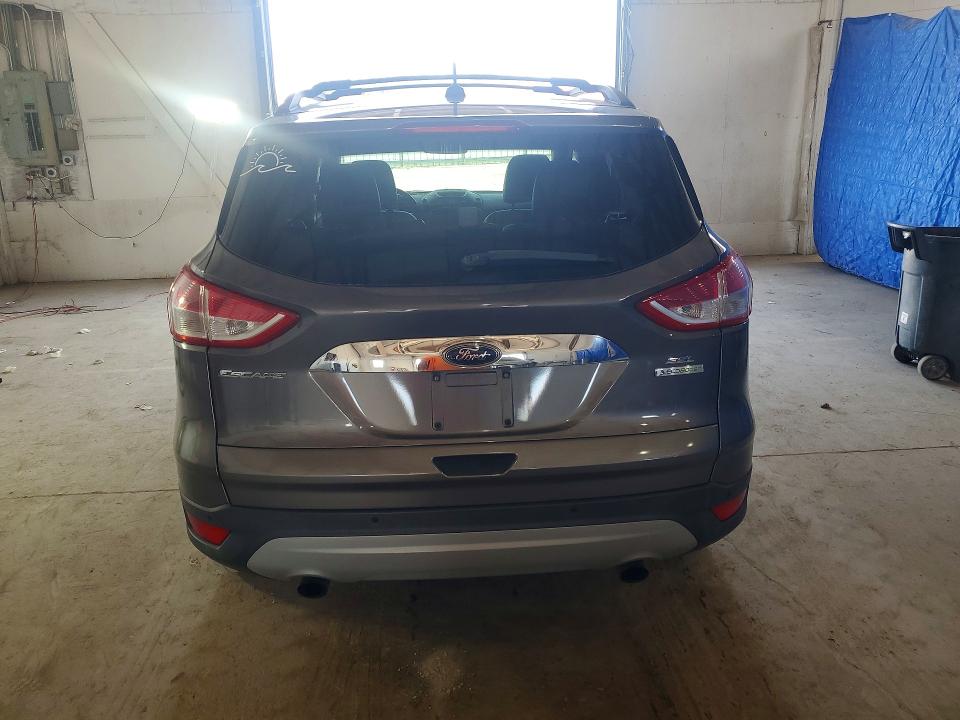 2013 Ford Escape მანქანა იყიდება აუქციონზე, vin: 1FMCU0H95DUD51582, აუქციონის ნომერი: 67279456