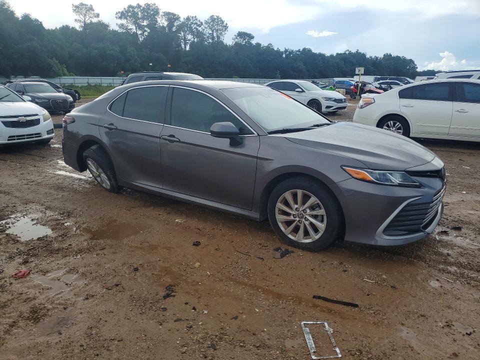 Aukcja sprzedaży 2022 Toyota Camry, vin: 4T1C11AKXNU657139, numer aukcji: 68655826