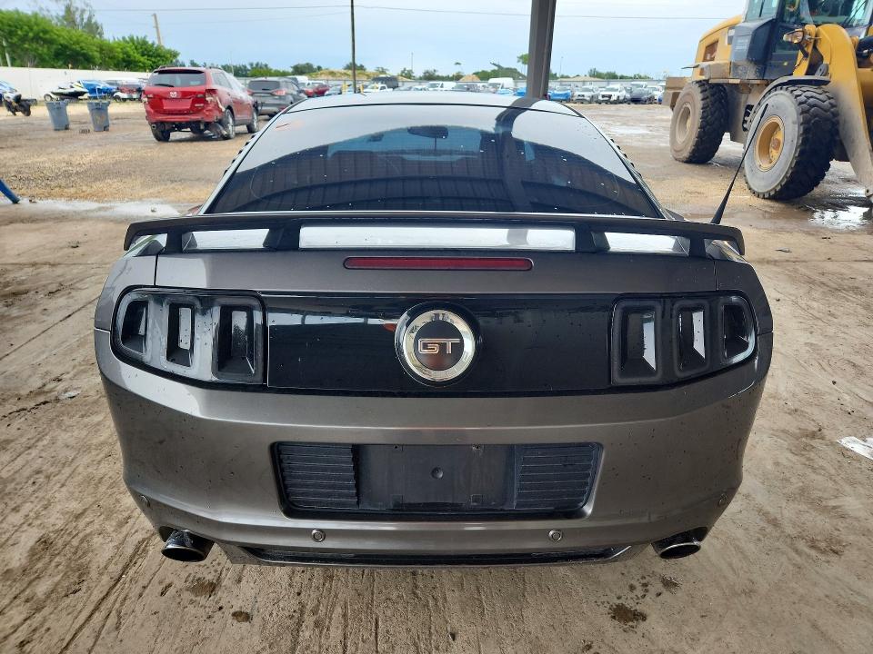 Продажа на аукционе авто 2013 Ford Mustang, vin: 1ZVBP8CFXD5281331, номер лота: 71202126