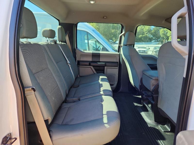 70042796 :رقم المزاد ، 1FT7W2B69HEC00318 vin ، 2017 Ford F250 مزاد بيع