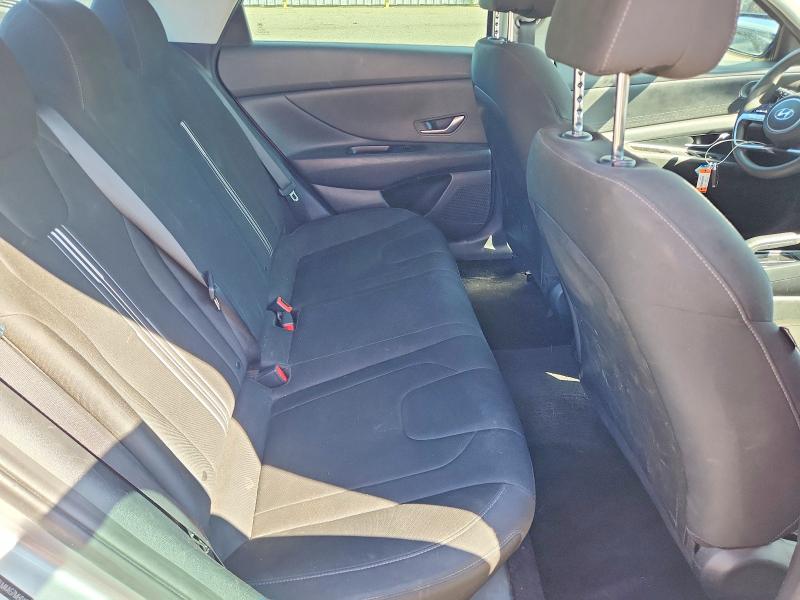 68756526 :رقم المزاد ، 5NPLM4AG7MH048303 vin ، 2021 Hyundai Elantra مزاد بيع