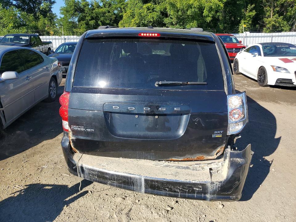 Продаж на аукціоні авто 2015 Dodge Grand Caravan, vin: 2C4RDGBG8FR640213, номер лоту: 68353196