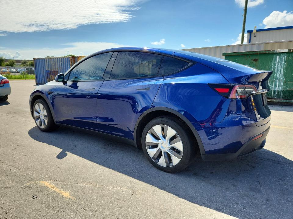 68398066 :رقم المزاد ، 7SAYGDEE6RA270813 vin ، 2024 Tesla Model Y مزاد بيع