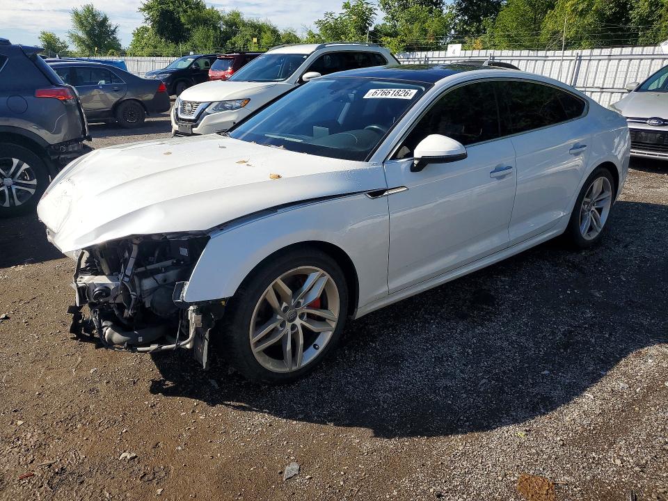 67661826 :رقم المزاد ، WAUANCF50KA079805 vin ، 2019 Audi A5 مزاد بيع